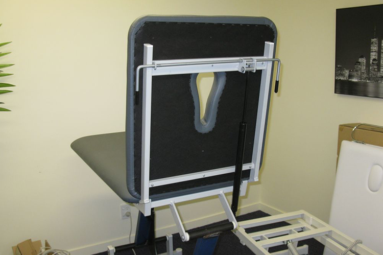 Medical bed backrest support